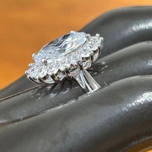 New adjustable white gold ring, starting at size ~6.4 - Hypoallergenic